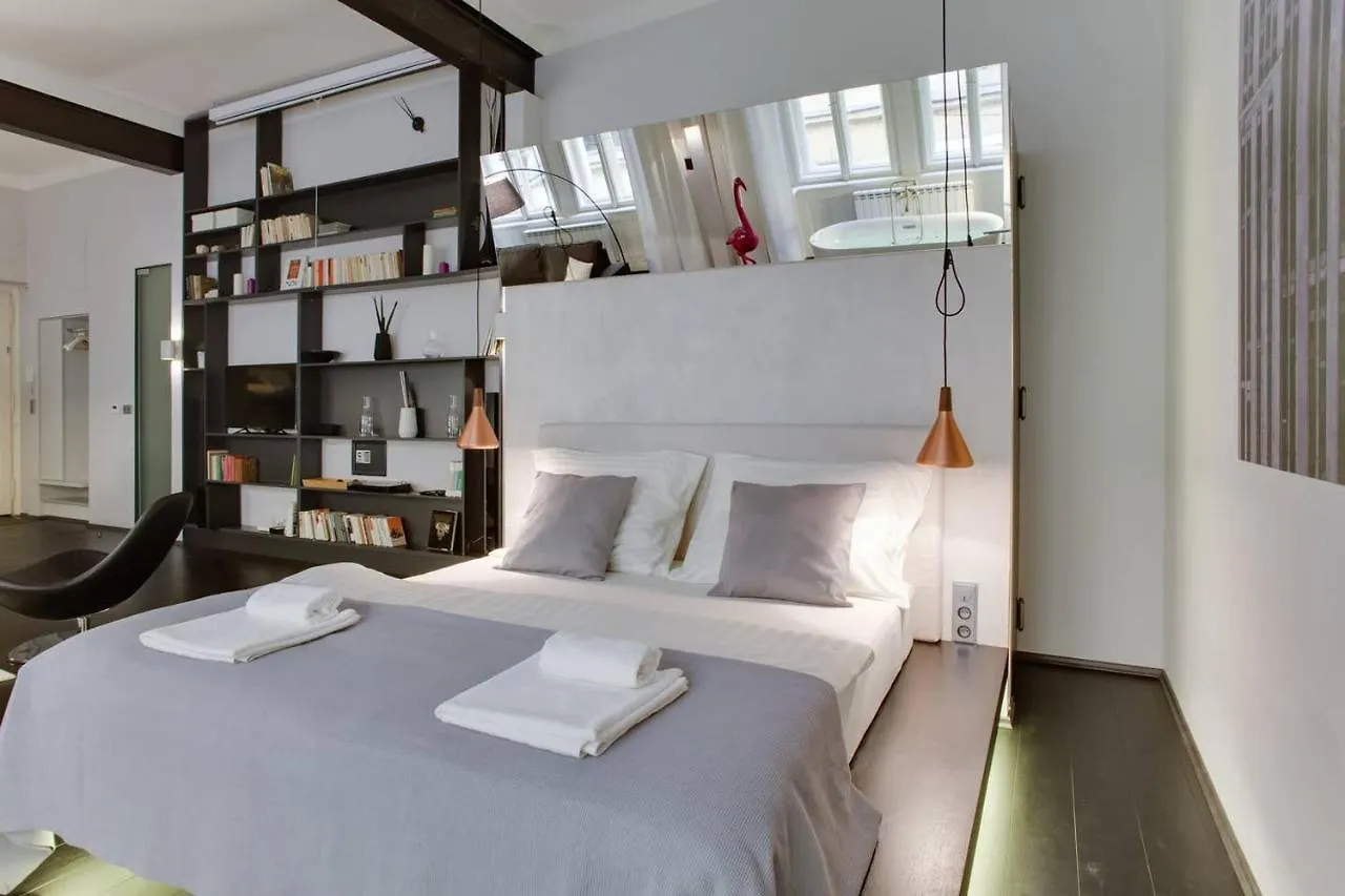 Ferienwohnung Bright Prague Havelska