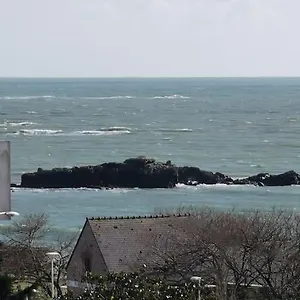 studio-exceptionnel-concarneau.inbrittany.com/